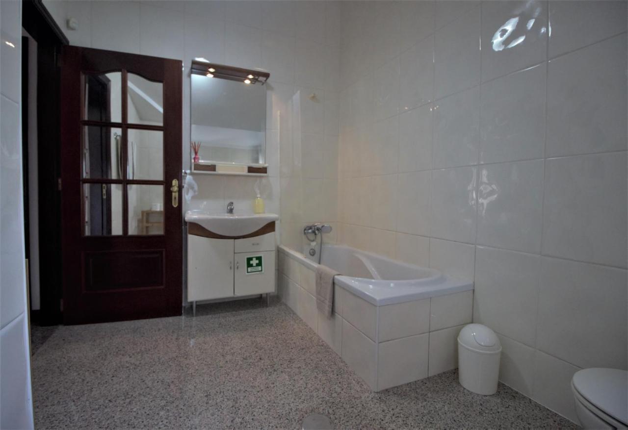 Rose Velvet Apartman Angra do Heroísmo Kültér fotó